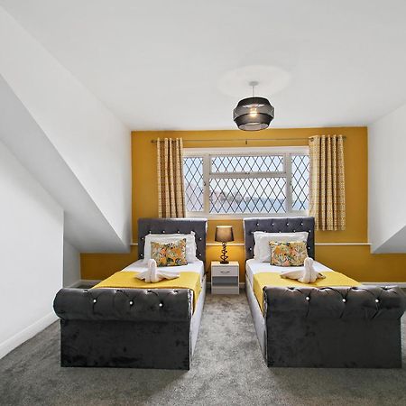 Home In Woodhouse, Leeds Λιντς Εξωτερικό φωτογραφία